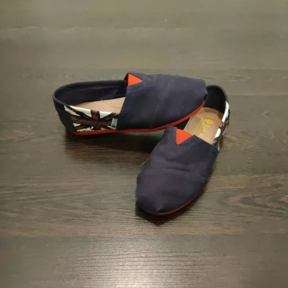 Blue Flats - Picture 2 of 4